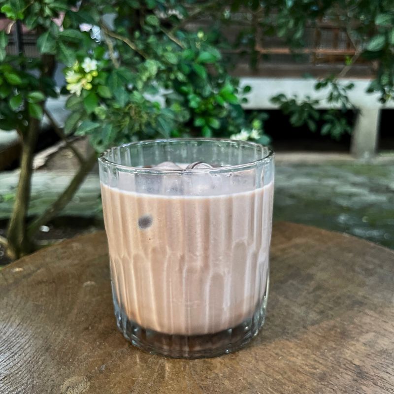 CHOCOLATE MILK SHAKE